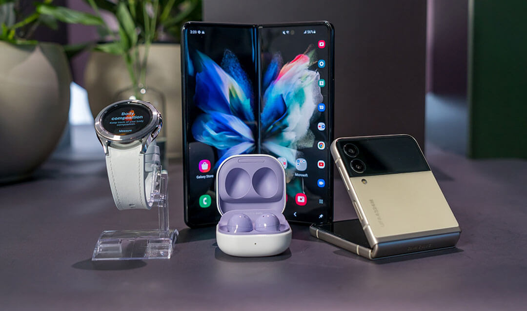 Multi Device Charging Station for Samsung: Simplify Your Charging Needs