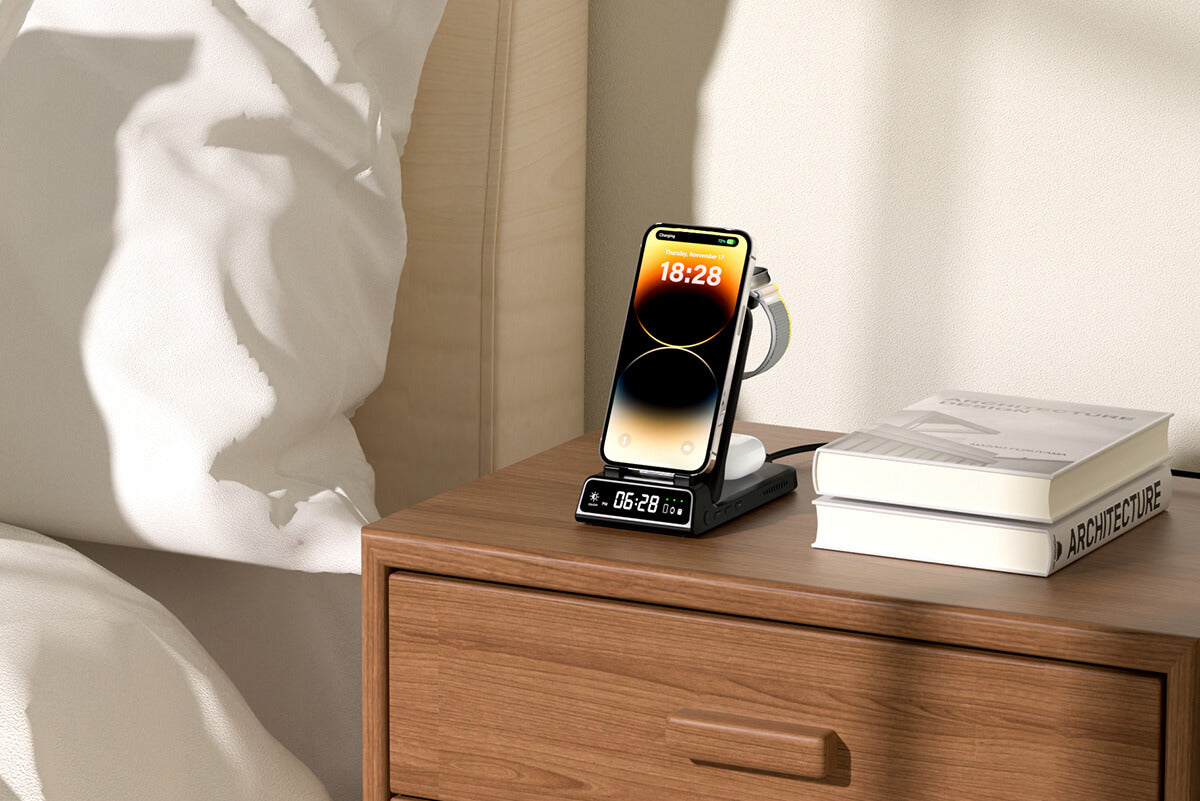 The swanscout 703A is a thoughtful, modern charger station for Apple fans.