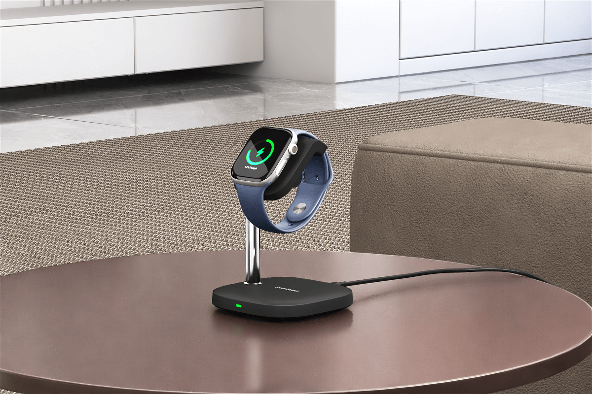 Perfectly angled for visibility, the SwanScout 505A keeps your Apple Watch charged and accessible throughout the day.