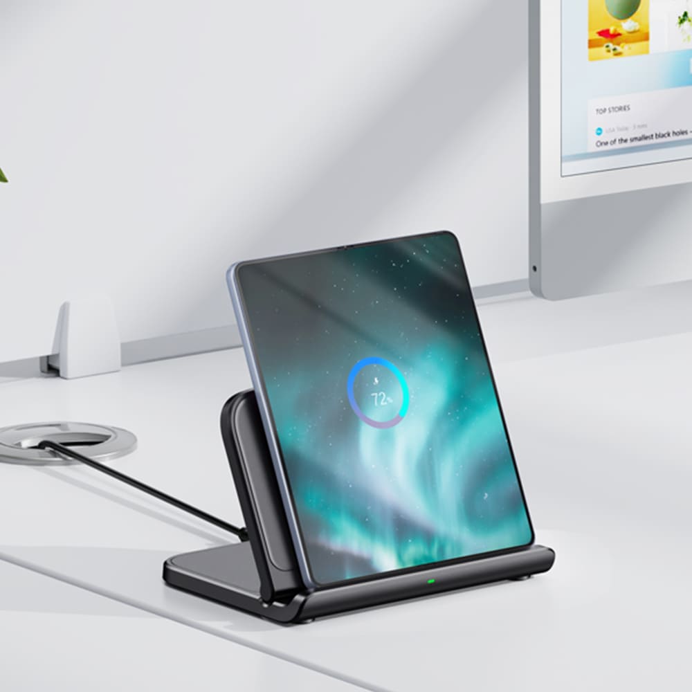 Phone charger for a clean and convenient office desk setup with the SwanScout 503S